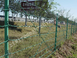 護欄網-圍欄網-隔離柵（shān）